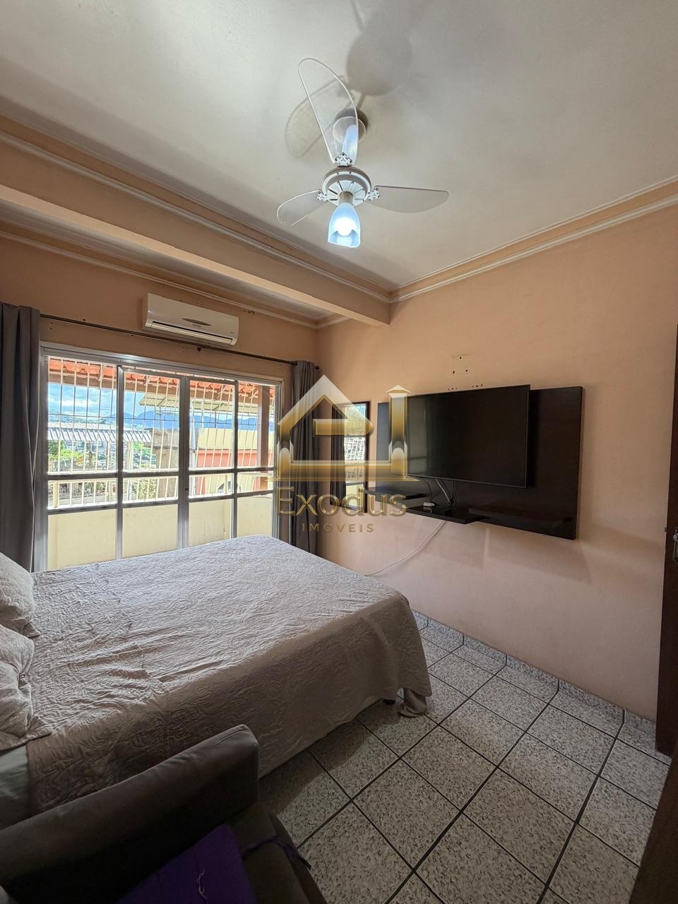 Casa Ampla no Bairro Monte Cristo — foto 10