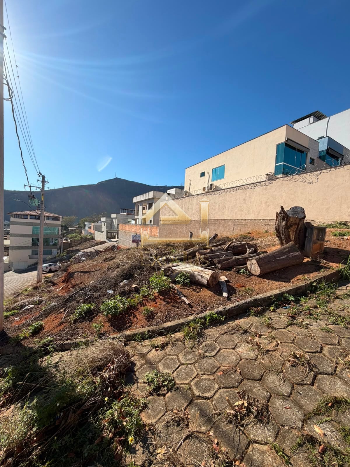 Lote bairro Jardim Itapemirim